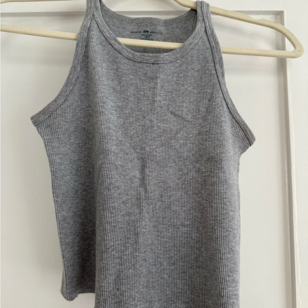 Gray Ribbed Tank Top - Picture 4 of 5